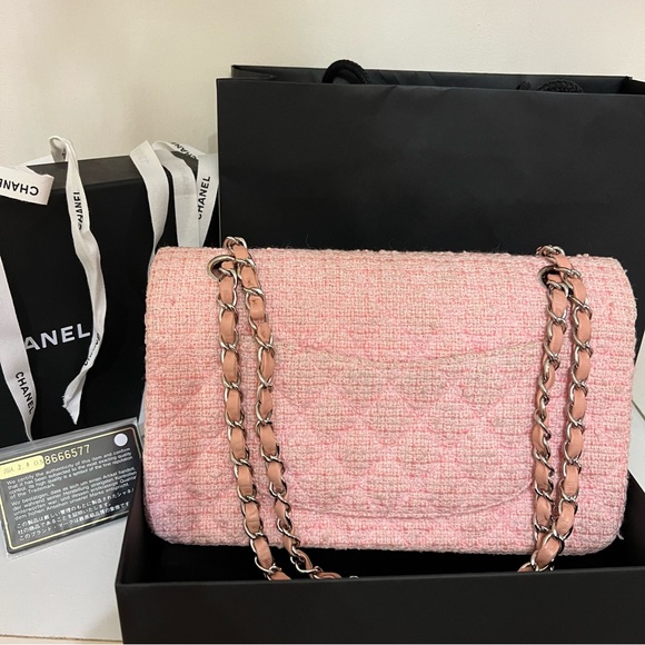 Authentic Chanel Tweed W Flap Pink Quilted Shoulder Bag/ Barbie Pink Chanel - Picture 4 of 16